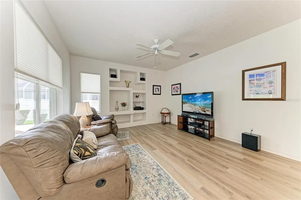 523 Oak Bay Drive Osprey FL 34229