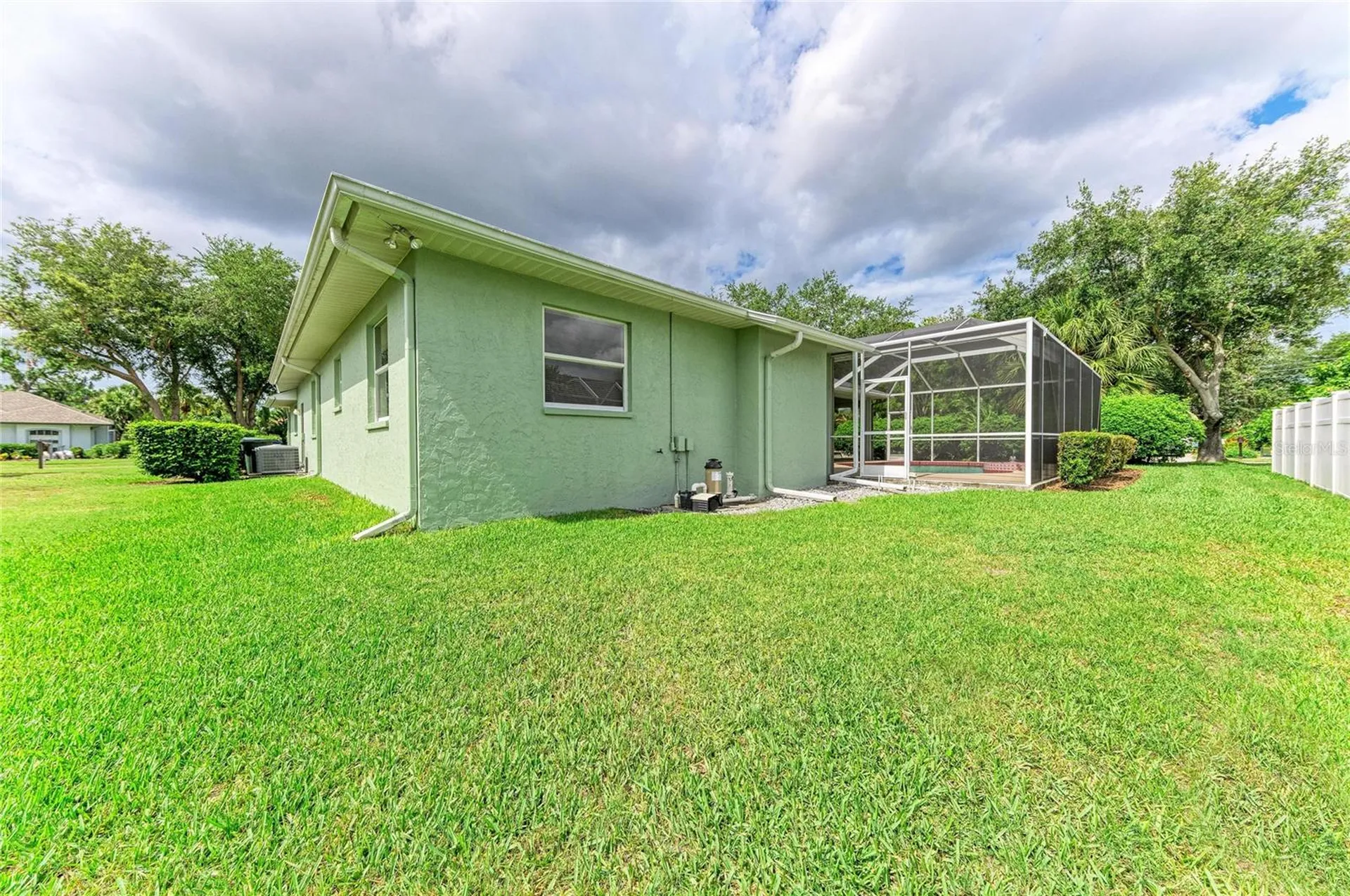 523 Oak Bay Drive Osprey FL 34229