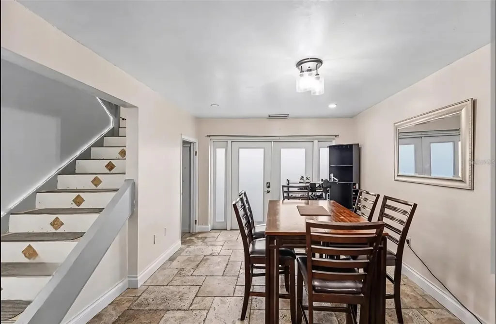 1881 N Hercules Avenue Clearwater FL 33765