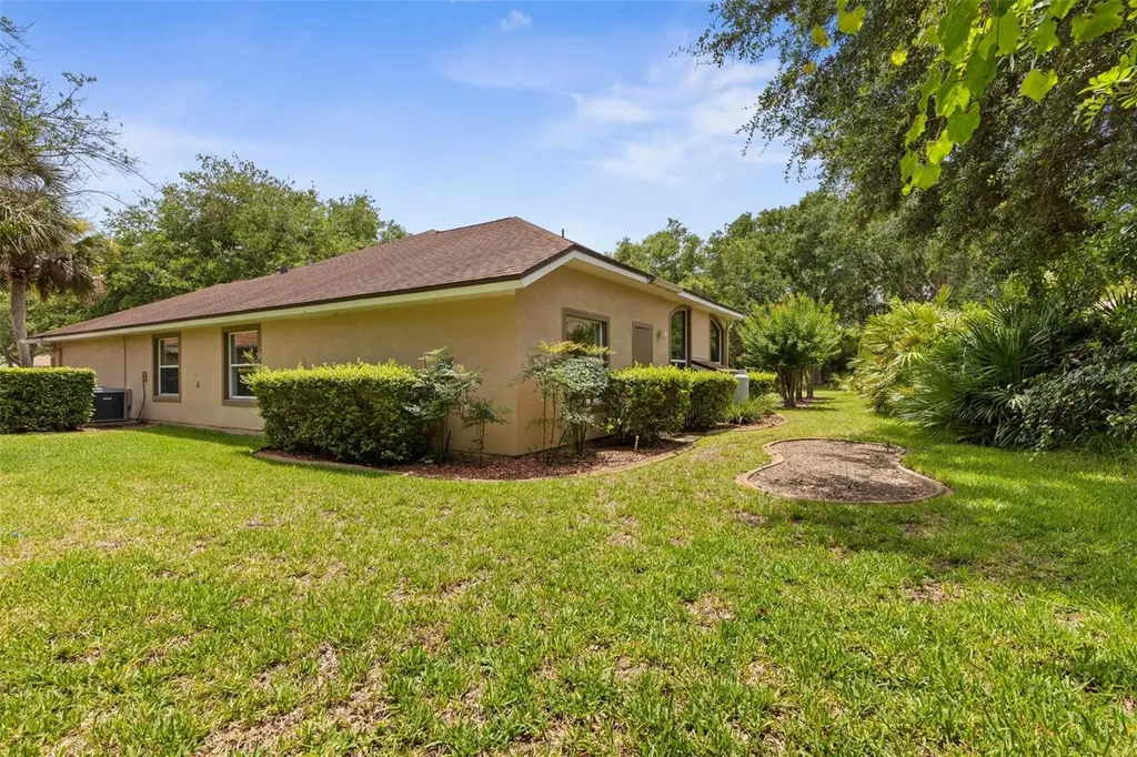 22 Ibis Court N Palm Coast FL 32137