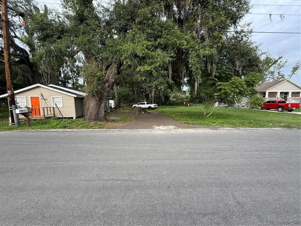 14108 Wilson Street Dade City FL 33525