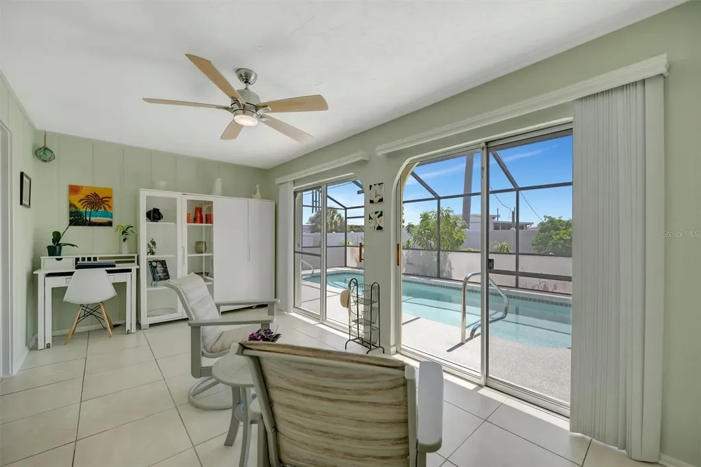 5729 Augusta Circle Sarasota FL 34238