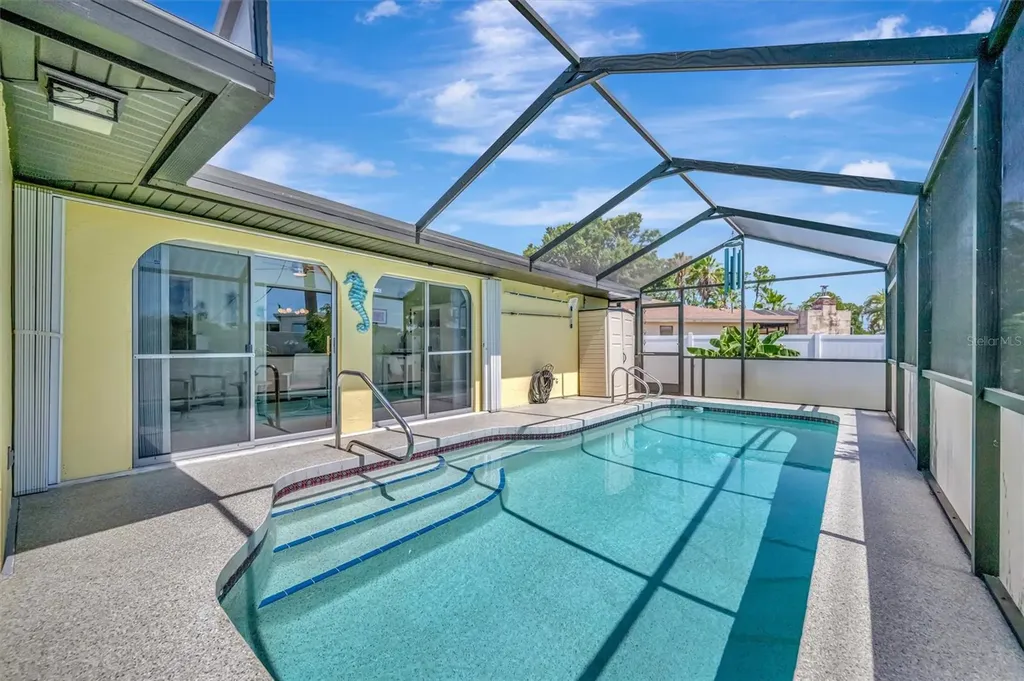 5729 Augusta Circle Sarasota FL 34238