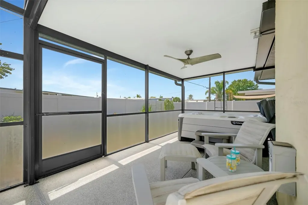 5729 Augusta Circle Sarasota FL 34238