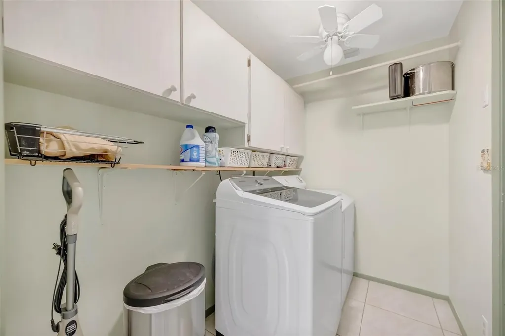 5729 Augusta Circle Sarasota FL 34238