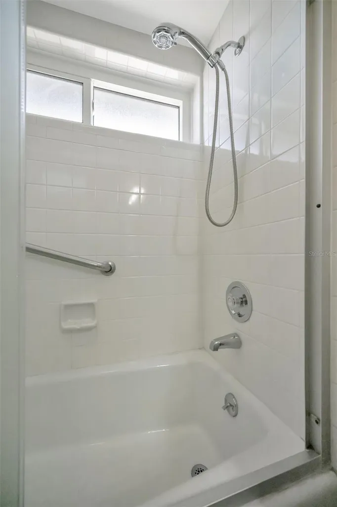 5729 Augusta Circle Sarasota FL 34238