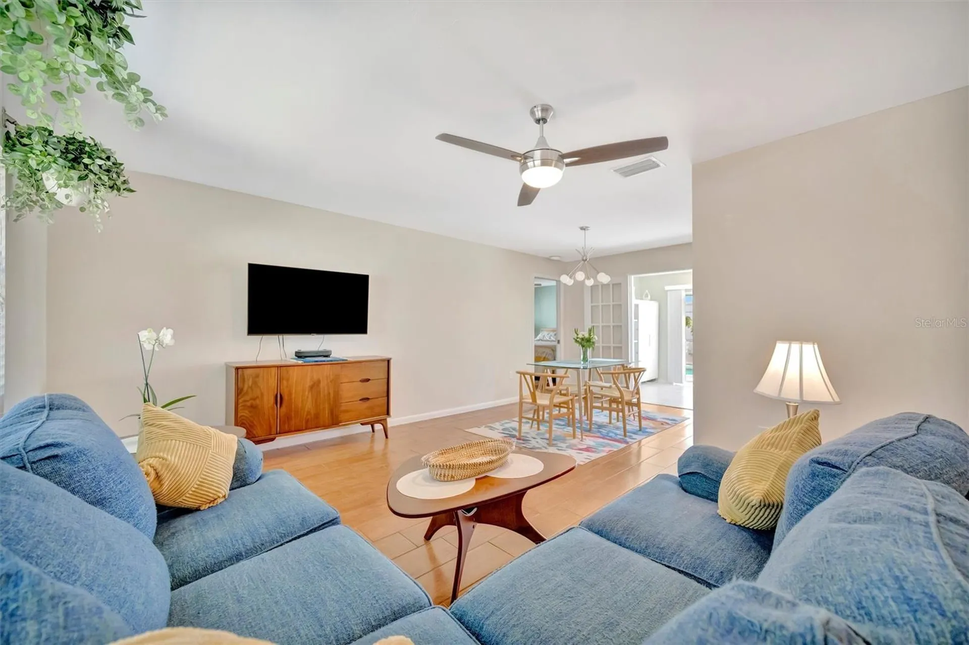 5729 Augusta Circle Sarasota FL 34238