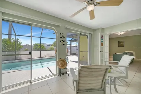 5729 Augusta Circle Sarasota FL 34238