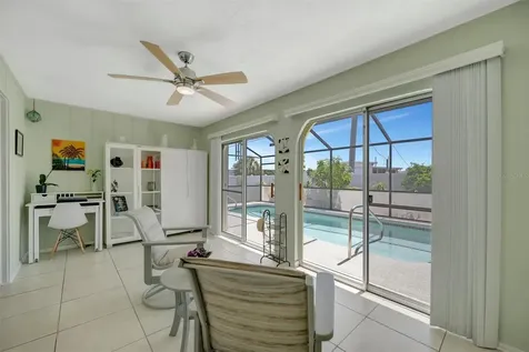 5729 Augusta Circle Sarasota FL 34238