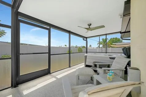 5729 Augusta Circle Sarasota FL 34238