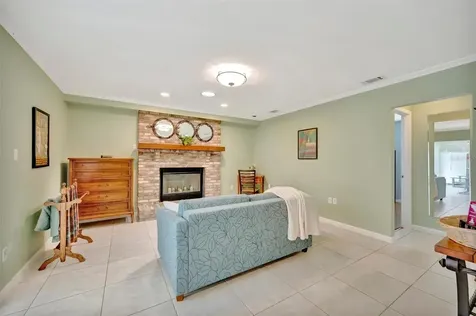 5729 Augusta Circle Sarasota FL 34238