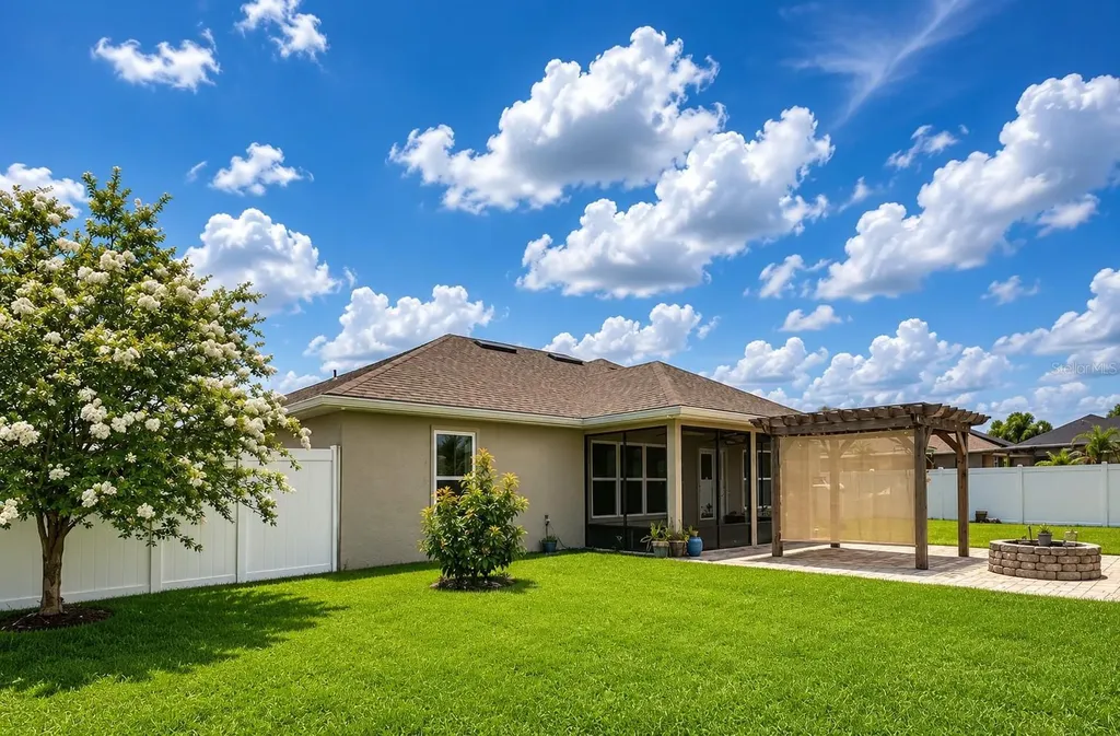 1590 Doves View Circle Auburndale FL 33823