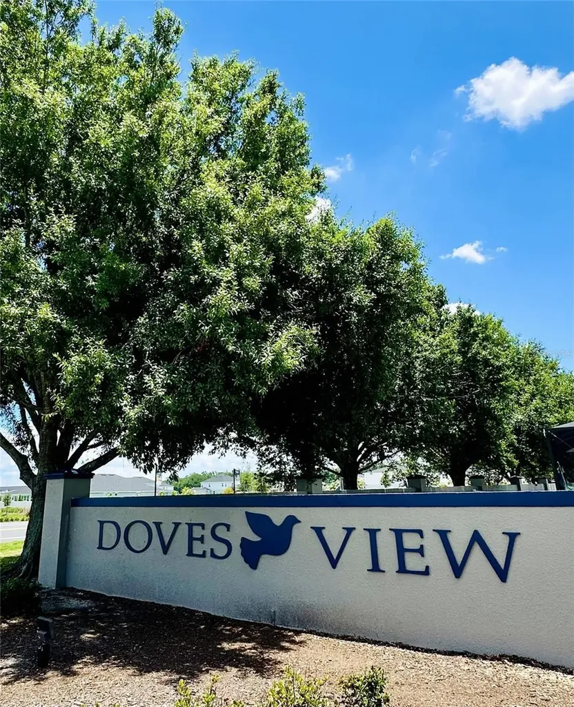 1590 Doves View Circle Auburndale FL 33823