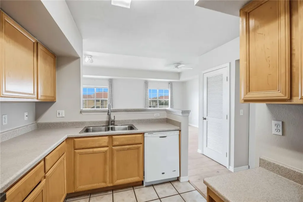 1025 Villagio Circle Sarasota FL 34237