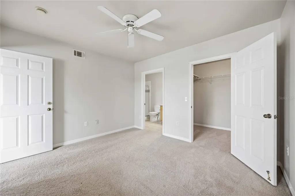 1025 Villagio Circle Sarasota FL 34237