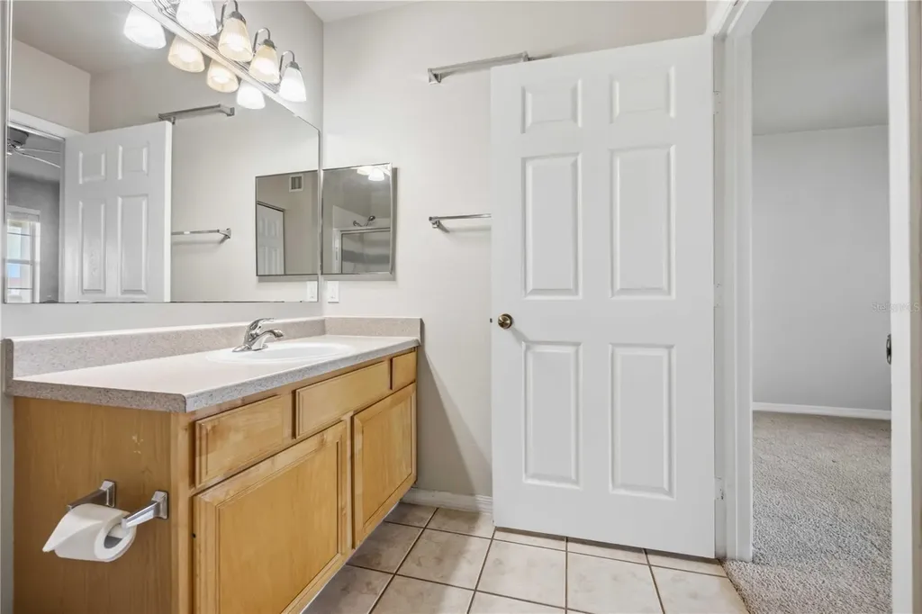 1025 Villagio Circle Sarasota FL 34237