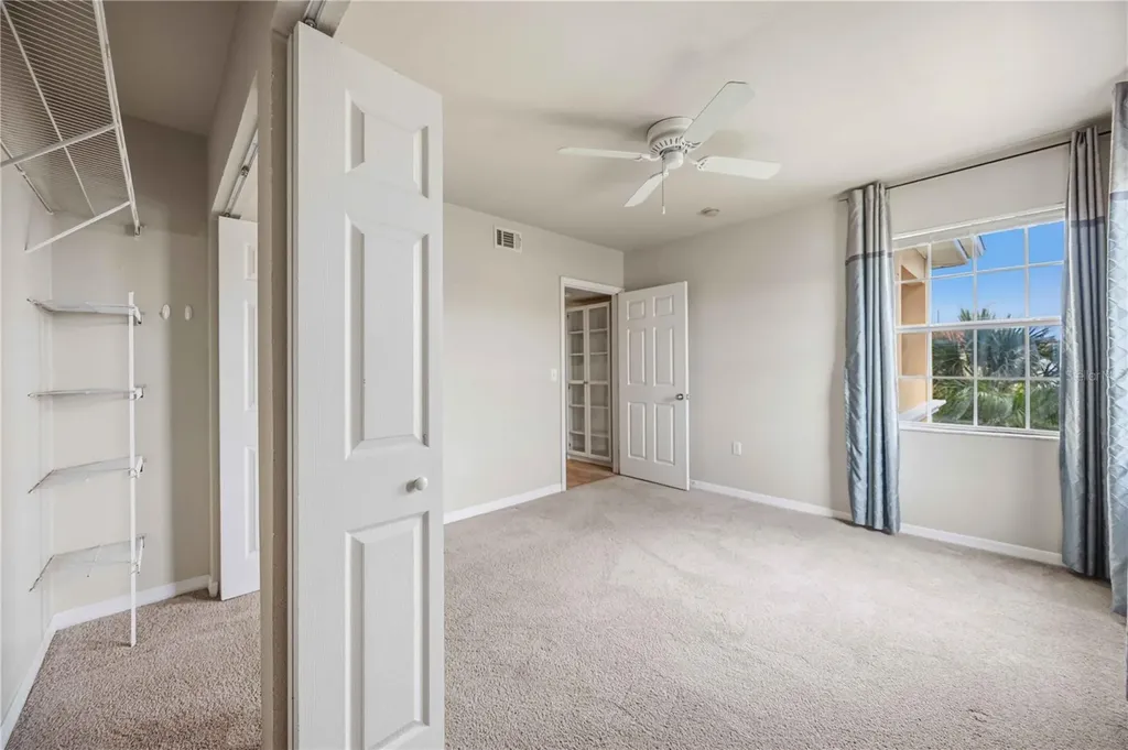 1025 Villagio Circle Sarasota FL 34237