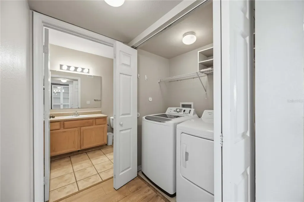 1025 Villagio Circle Sarasota FL 34237