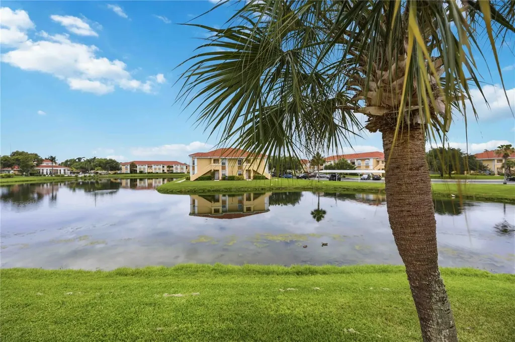 1025 Villagio Circle Sarasota FL 34237