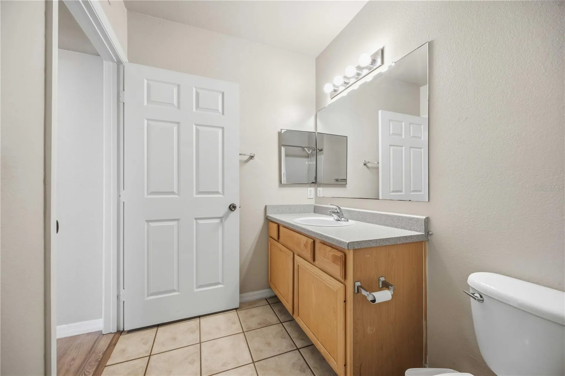 1025 Villagio Circle Sarasota FL 34237