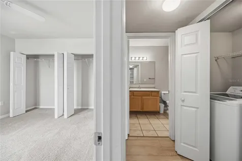 1025 Villagio Circle Sarasota FL 34237