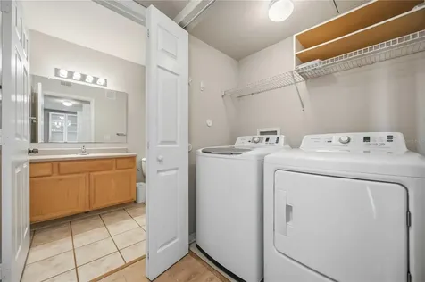 1025 Villagio Circle Sarasota FL 34237