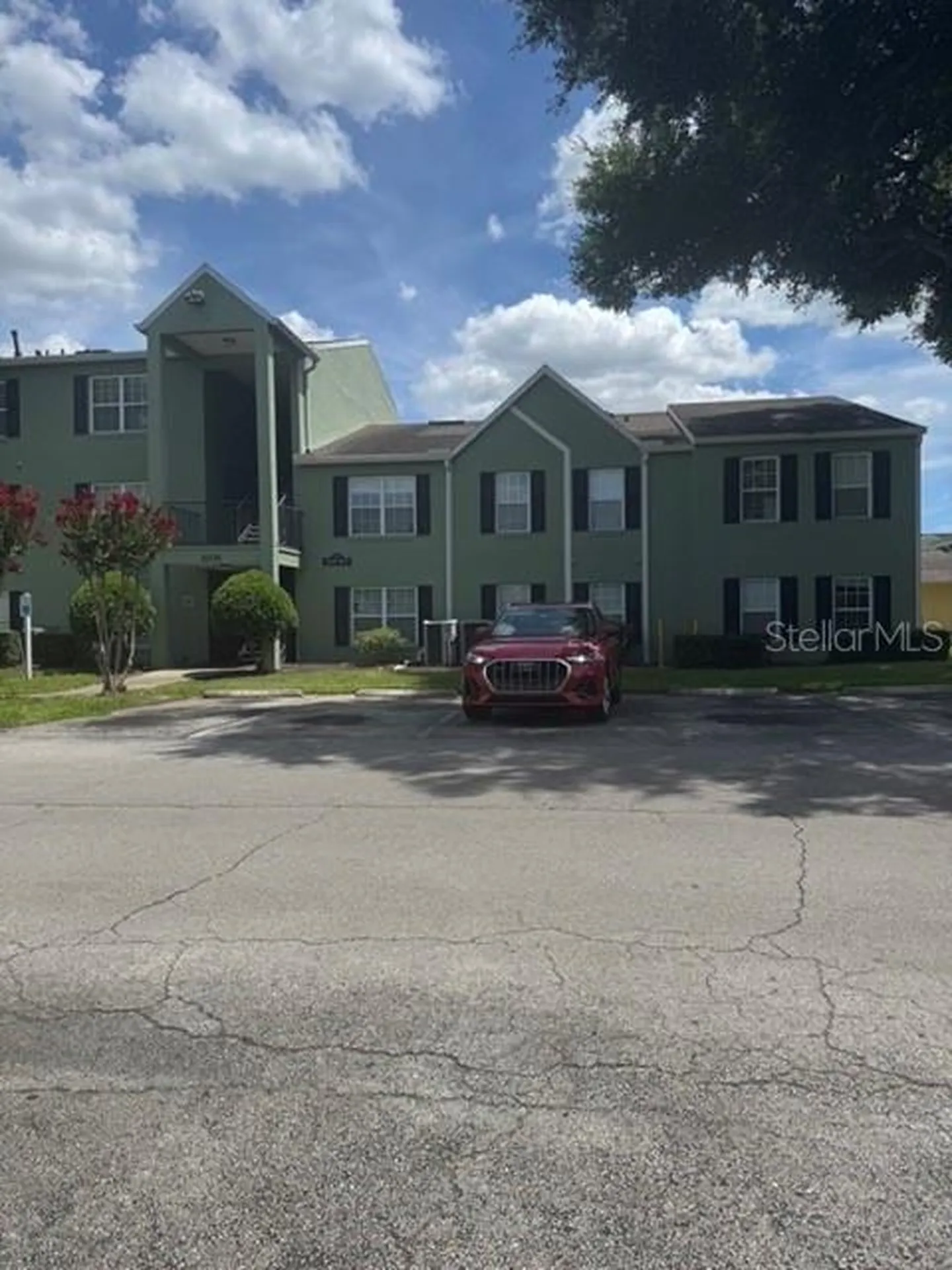 2031 Dixie Belle Drive Orlando FL 32812