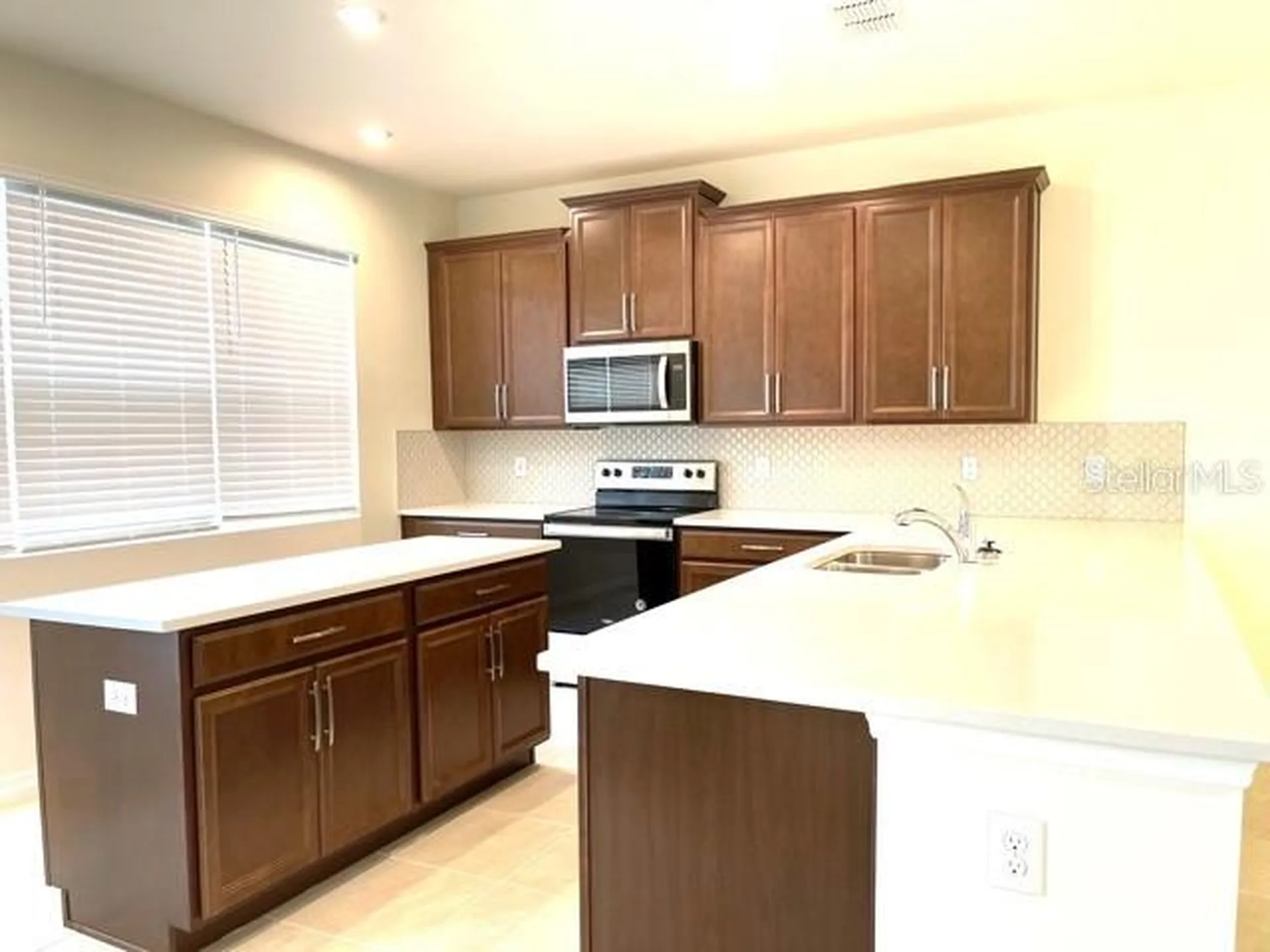 11942 Dune Alley Orlando FL 32832