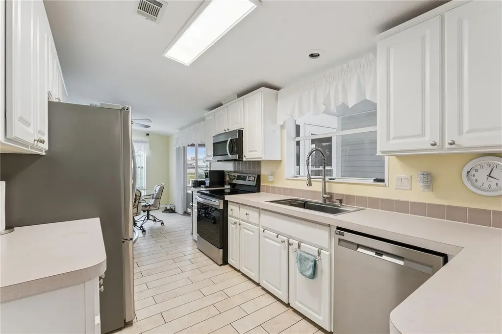 2473 Independence Lane St Cloud FL 34772