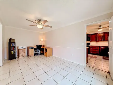 5020 The Oaks Circle Edgewood FL 32809