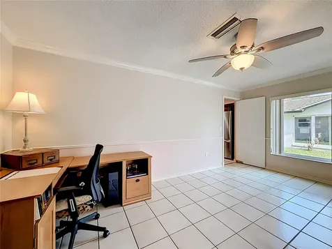5020 The Oaks Circle Edgewood FL 32809