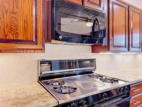 5020 The Oaks Circle Edgewood FL 32809