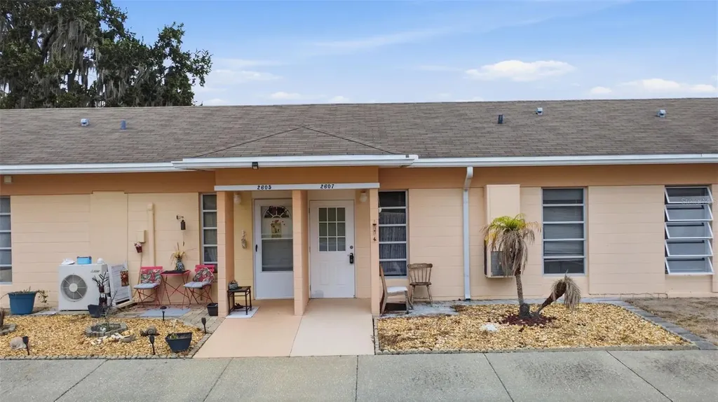 2607 Club Circle Lake Wales FL 33898