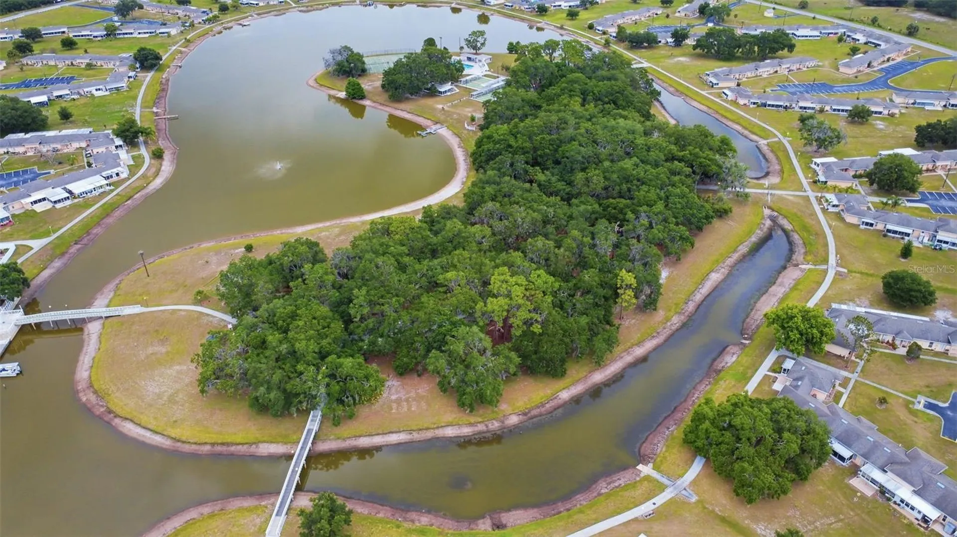 2607 Club Circle Lake Wales FL 33898