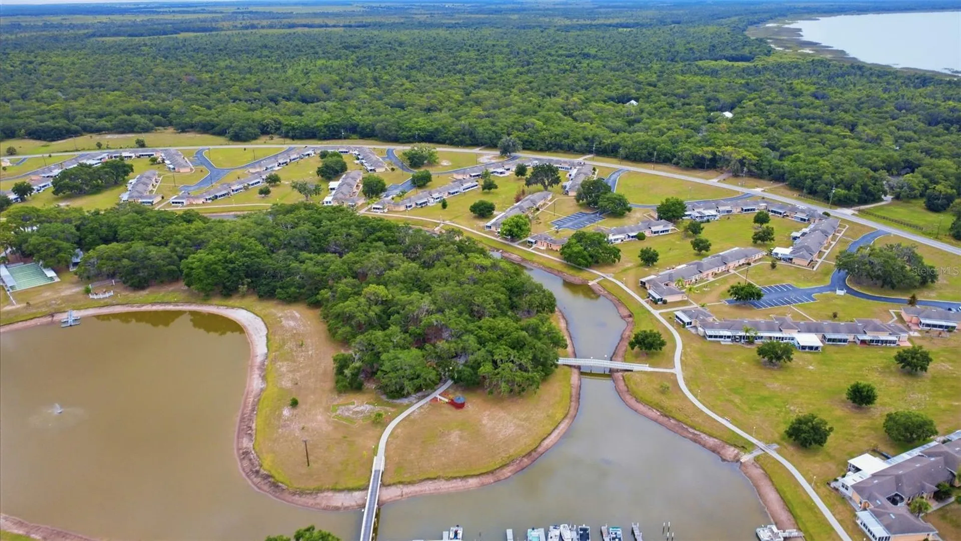 2607 Club Circle Lake Wales FL 33898