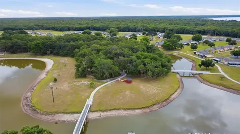 2607 Club Circle Lake Wales FL 33898