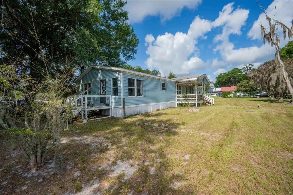 2210 D R Bryant Road Lakeland FL 33810