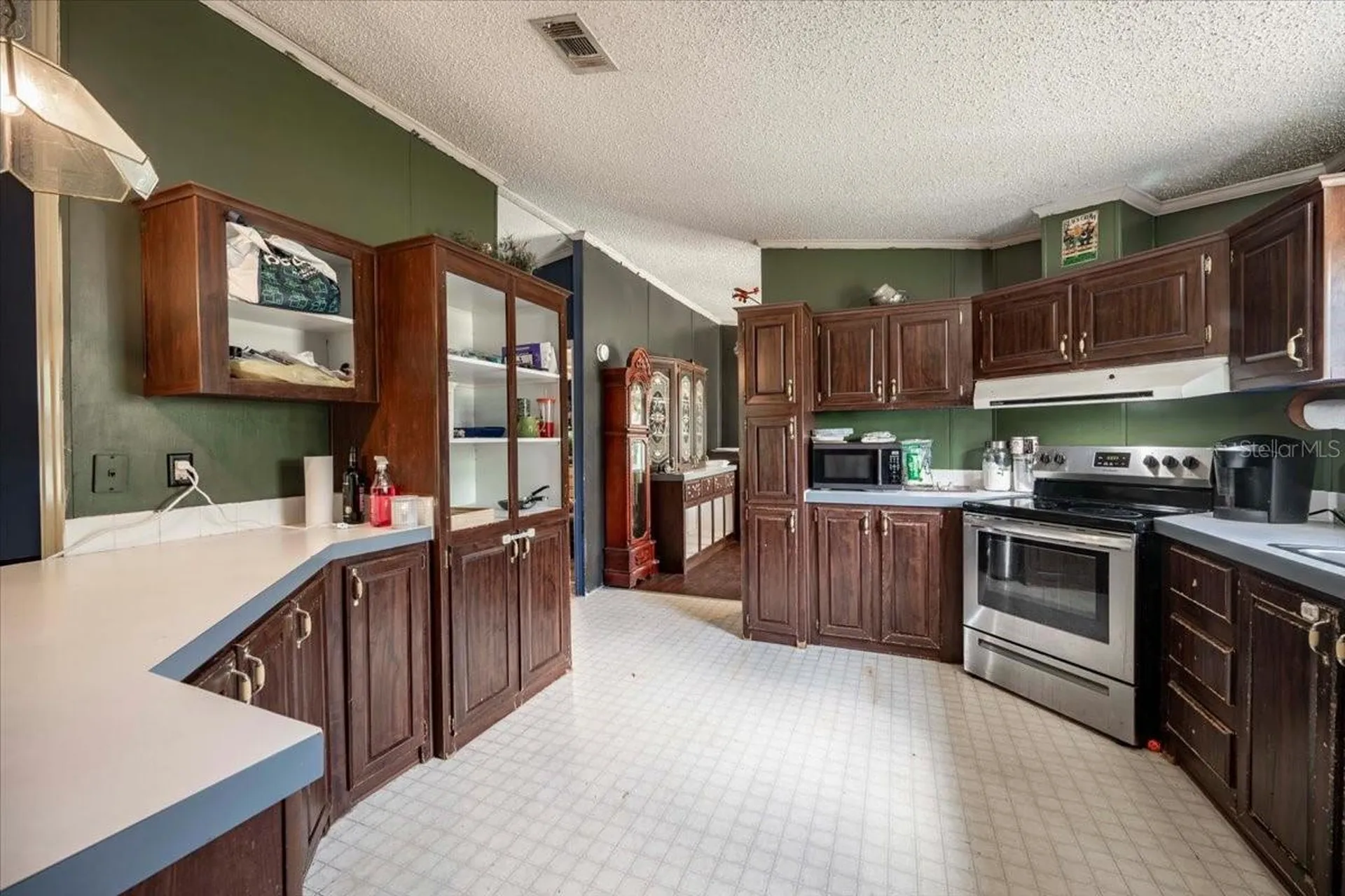 2210 D R Bryant Road Lakeland FL 33810