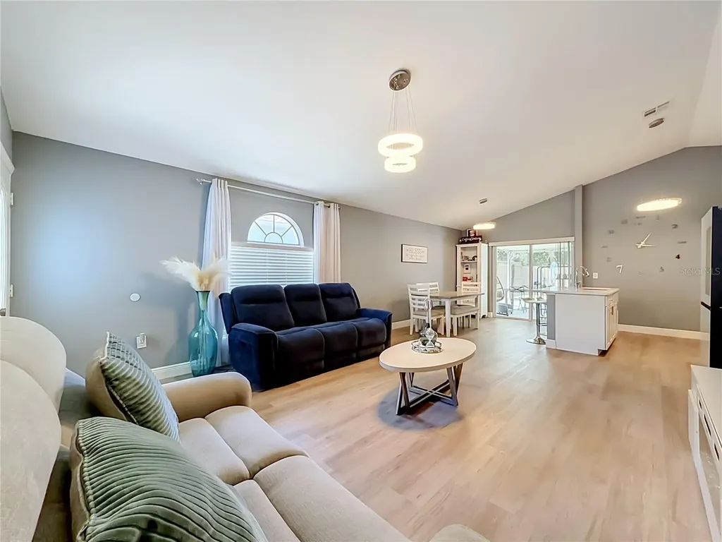 11654 Purple Lilac Circle Orlando FL 32837
