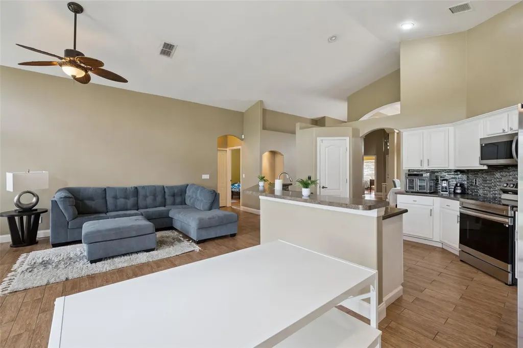 13620 Crystal River Drive Orlando FL 32828