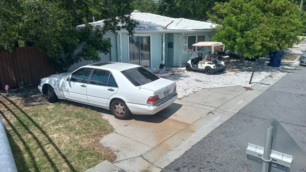 6631 Rosati Lane S St Petersburg FL 33707