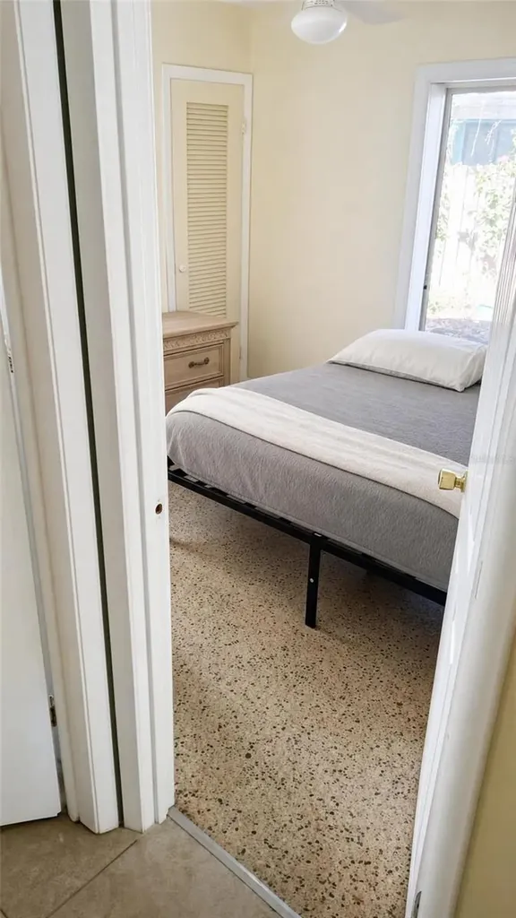 6631 Rosati Lane S St Petersburg FL 33707