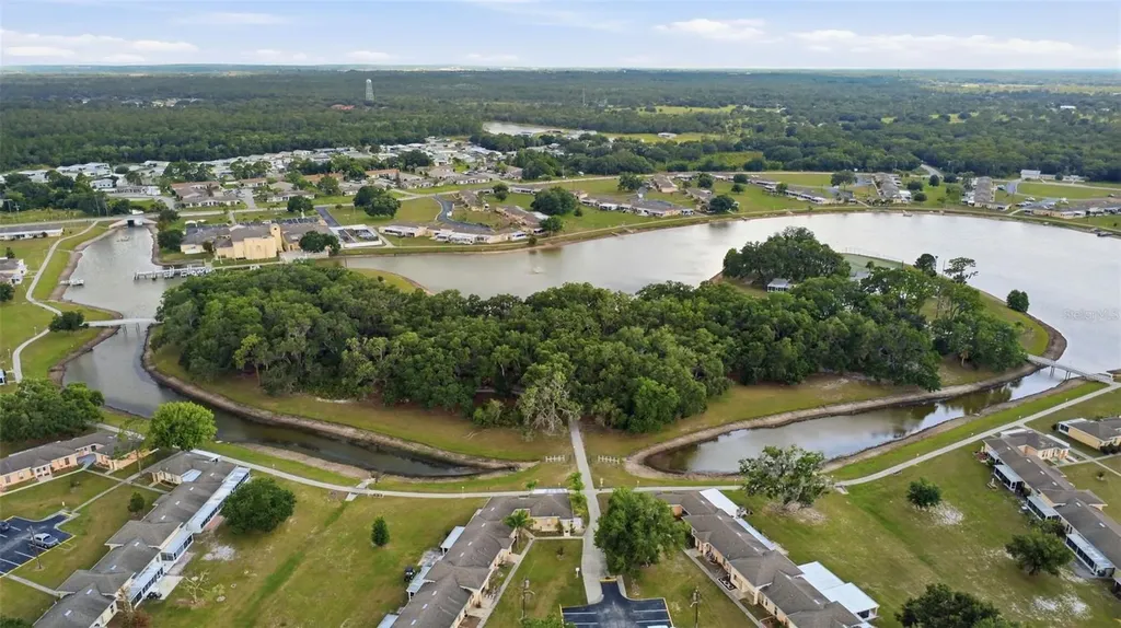 2629 Club Circle Lake Wales FL 33898