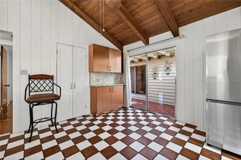 6113 10th Avenue S Gulfport FL 33707