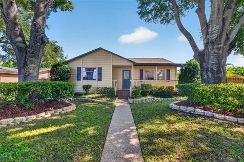 6113 10th Avenue S Gulfport FL 33707