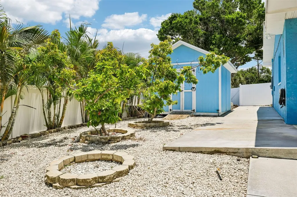 6304 Flamingo Drive Apollo Beach FL 33572
