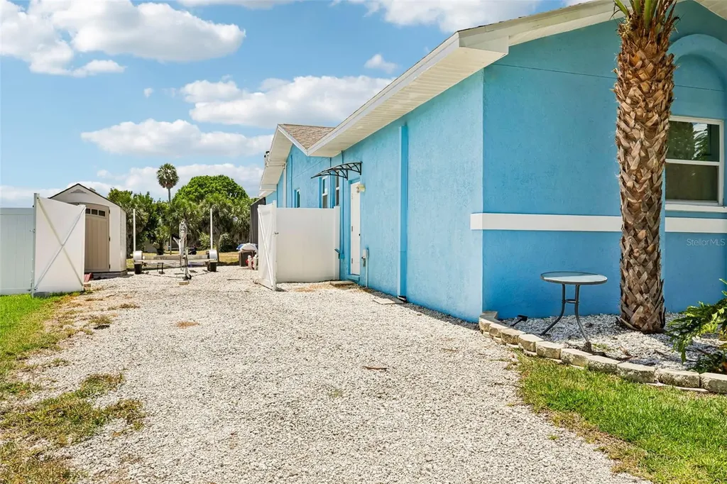 6304 Flamingo Drive Apollo Beach FL 33572