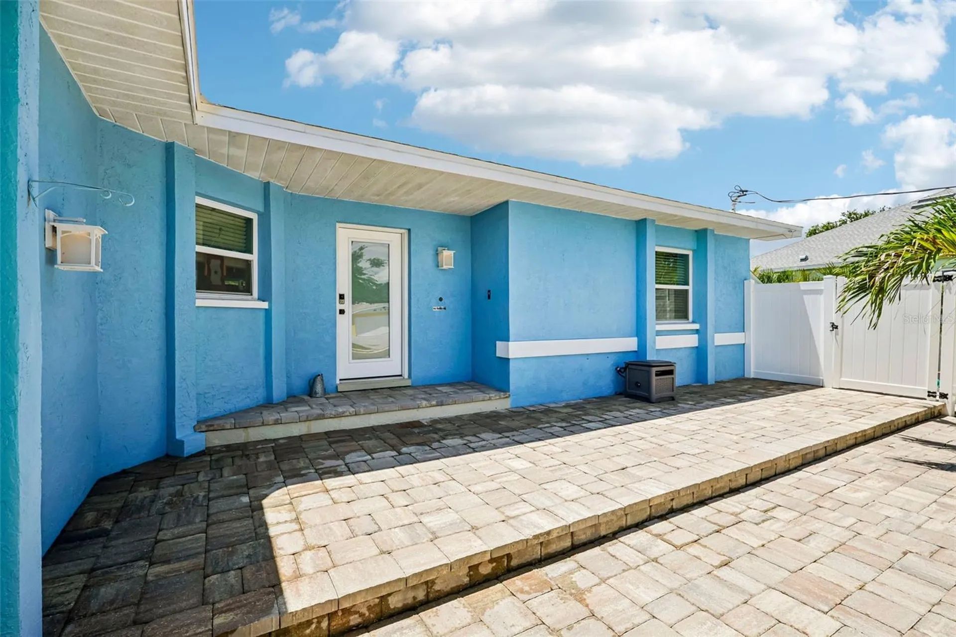 6304 Flamingo Drive Apollo Beach FL 33572