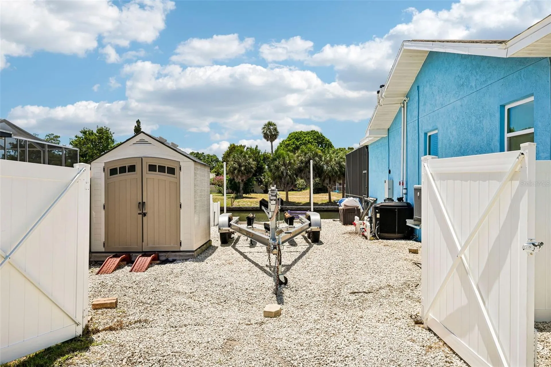 6304 Flamingo Drive Apollo Beach FL 33572
