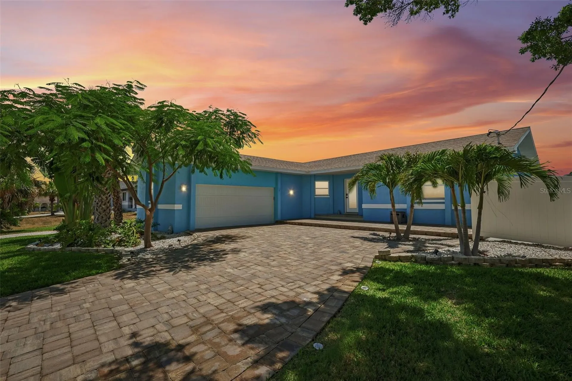 6304 Flamingo Drive Apollo Beach FL 33572